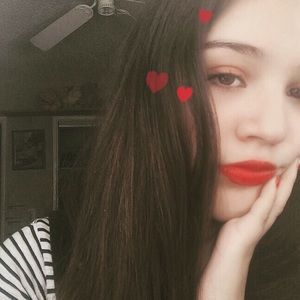 Meet your Posher, Abby